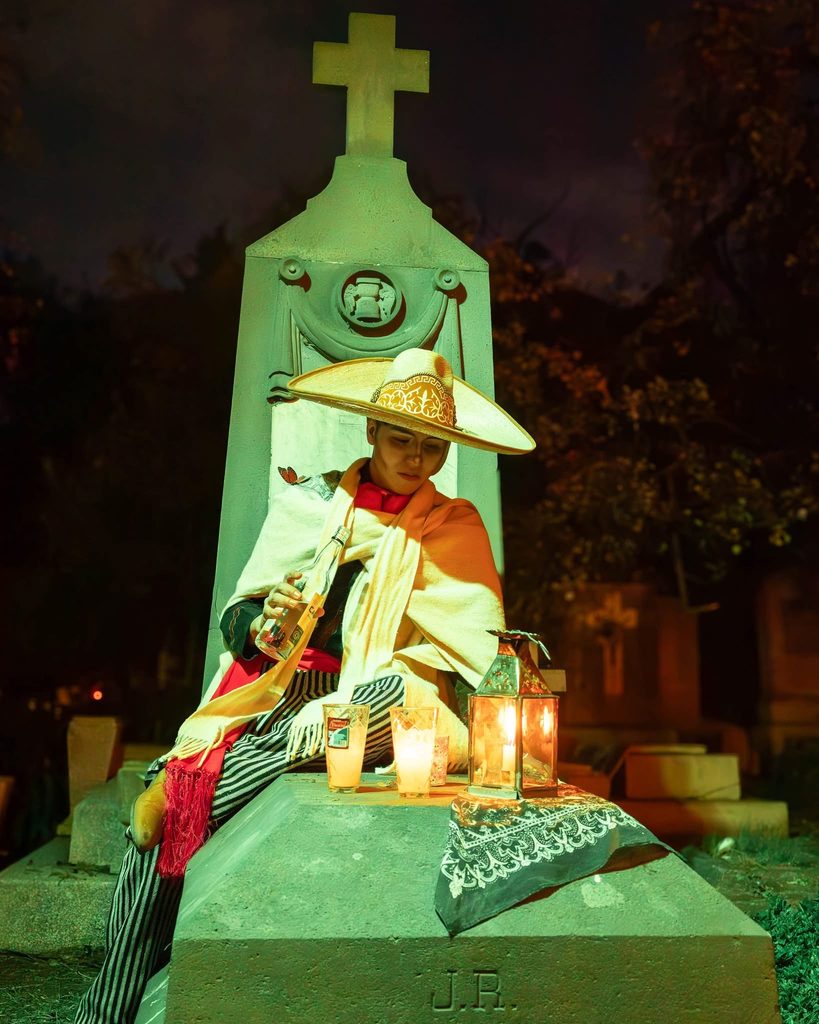 Los recorridos nocturnos en el Panteón General de Toluca, organizados por Grupo Toluca.